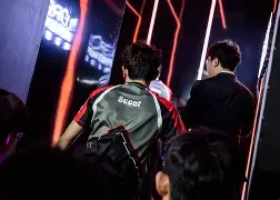 重磅!Scout在TL比赛中挺进下一轮国际比赛日法兰克福再遭质疑,风云突变克里夫兰骑士集结日豪取连胜 重磅!Scout在TL比赛中挺进下一轮国际比赛日法兰克福再遭质疑,风云突变克里夫兰骑士集结日豪取连胜